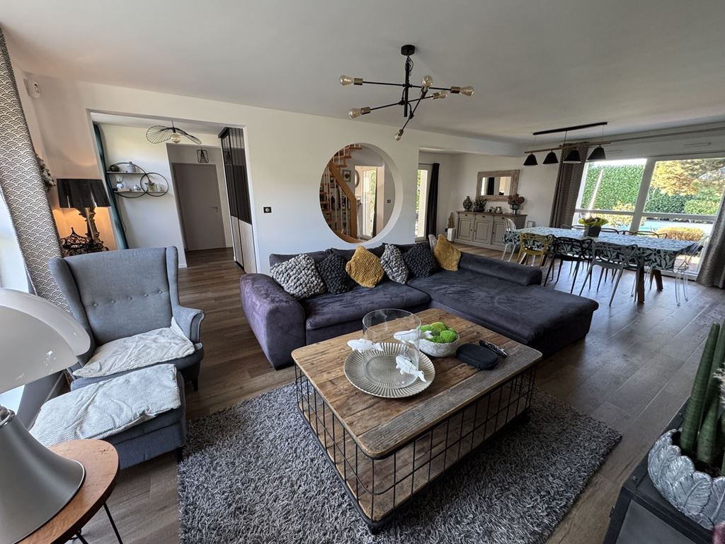 Image 1 - Maison Contemporaine - COIN LES CUVRY annonce immobilière du mois